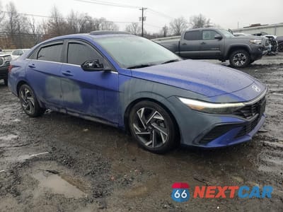 Czwarte zdjęcie samochodu z boku: 2024 HYUNDAI ELANTRA SEL VIN:KMHLS4DG6RU658848 - miniatura
