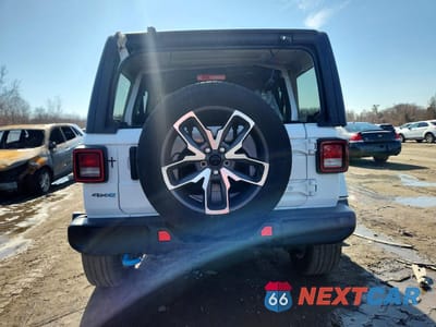 Zdjęcie 6 z 12 samochodu: 2024 JEEP WRANGLER 4XE VIN:1C4RJXN62RW140944 - miniatura