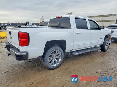 Trzecie zdjęcie samochodu z tyłu: 2018 CHEVROLET SILVERADO C1500 LT VIN:3GCUCRER9JG306955 - miniatura