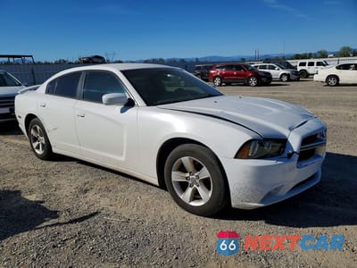 Czwarte zdjęcie samochodu z boku: 2011 DODGE CHARGER VIN:2B3CL3CG8BH532370 - miniatura