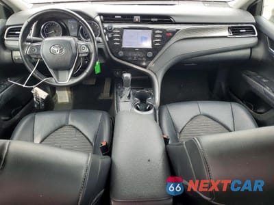 Zdjęcie 8 z 12 samochodu: 2020 TOYOTA CAMRY SE NIGHTSHADE VIN:4T1G11AK3LU389520 - miniatura