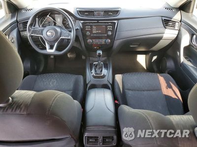 Zdjęcie 8 z 14 samochodu: 2017 NISSAN ROGUE S VIN:KNMAT2MT3HP570184 - miniatura