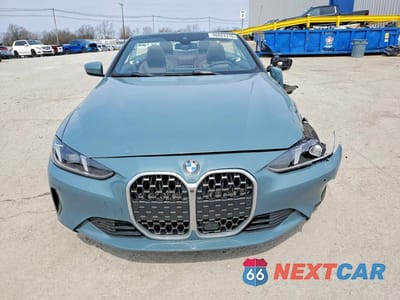Piąte zdjęcie samochodu w środku: 2025 BMW 430XI VIN:WBA53DB08SCT92306 - miniatura