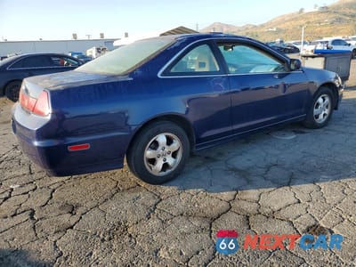 Trzecie zdjęcie samochodu z tyłu: 2001 HONDA ACCORD EX VIN:1HGCG32751A020200 - miniatura