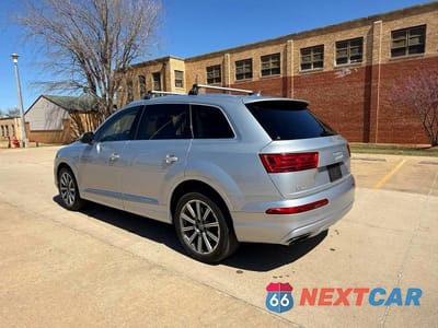 Trzecie zdjęcie samochodu z tyłu: 2018 AUDI Q7 PREMIUM PLUS VIN:WA1LAAF72JD046552 - miniatura