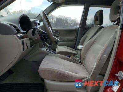 Zdjęcie 7 z 13 samochodu: 2004 SUZUKI XL7 EX VIN:JS3TX92V044100606 - miniatura