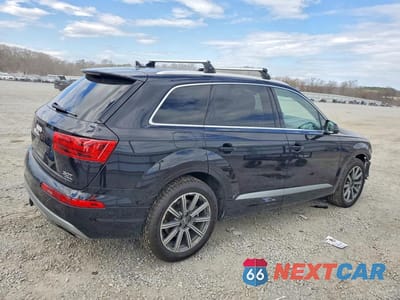 Trzecie zdjęcie samochodu z tyłu: 2018 AUDI Q7 PRESTIGE VIN:WA1VAAF78JD050579 - miniatura