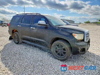 Czwarte zdjęcie samochodu z boku: 2013 TOYOTA SEQUOIA PLATINUM VIN:5TDYY5G12DS044396 - miniatura