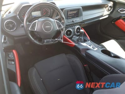 Zdjęcie 8 z 12 samochodu: 2021 CHEVROLET CAMARO LS VIN:1G1FA1RS9M0121982 - miniatura