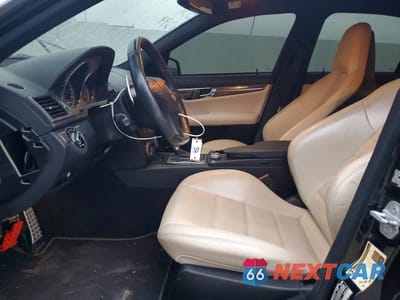 Zdjęcie 7 z 12 samochodu: 2010 MERCEDES-BENZ C 63 AMG VIN:WDDGF7HB4AF401826 - miniatura