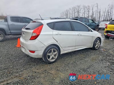 Trzecie zdjęcie samochodu z tyłu: 2015 HYUNDAI ACCENT GS VIN:KMHCT5AEXFU204863 - miniatura