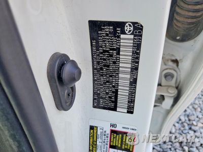 Zdjęcie 13 z 13 samochodu: 2014 TOYOTA COROLLA S PLUS VIN:5YFBURHEXEP090448 - miniatura