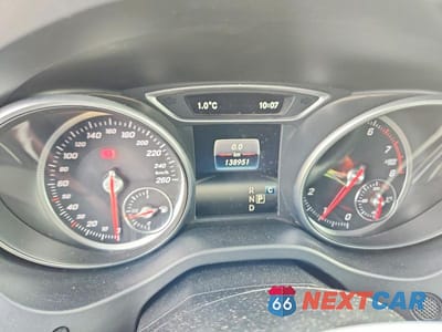 Zdjęcie 9 z 12 samochodu: 2017 MERCEDES BENZ CLA 250 VIN:WDDSJ4EB4HN435731 - miniatura