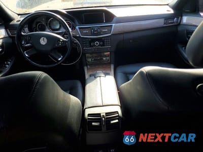 Zdjęcie 8 z 11 samochodu: 2011 MERCEDES-BENZ E 350 BLUETEC VIN:WDDHF2EB7BA291834 - miniatura