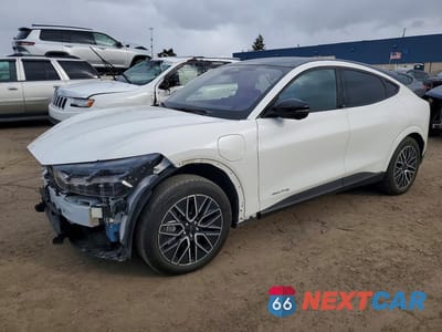 2025 FORD MUSTANG MACH-E PREMIUM 3FMTK3SU0SMA17708 - główne zdjęcie licytacji z USA - miniatura