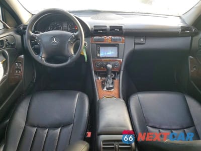 Zdjęcie 8 z 11 samochodu: 2007 MERCEDES-BENZ C 280 4MATIC VIN:WDBRF92H27F889628 - miniatura