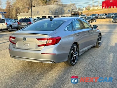 Czwarte zdjęcie samochodu z boku: 2022 HONDA ACCORD HYBRID SPORT VIN:1HGCV3F24NA041730 - miniatura