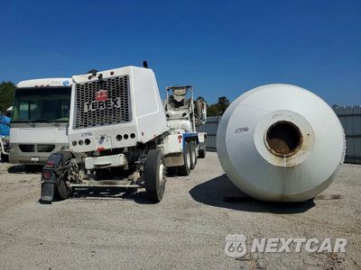 Czwarte zdjęcie samochodu z boku: 2017 TEREX / TEREX ADVANCE ADVANCE MIXER VIN:5DG8AU5T7H0014305 - miniatura