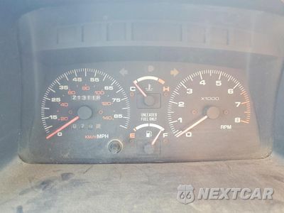 Zdjęcie 9 z 14 samochodu: 1995 GEO TRACKER VIN:2CNBJ186XS6916873 - miniatura