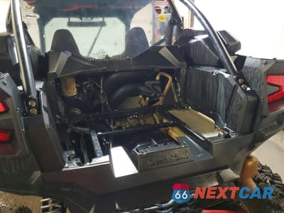 Zdjęcie 9 z 11 samochodu: 2022 KAWASAKI KRF 1000 C VIN:JKARFCC16NB501816 - miniatura