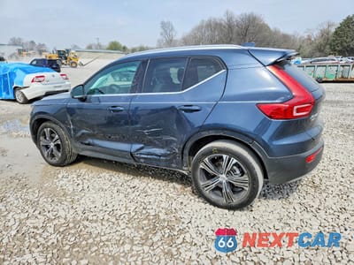 Drugie zdjęcie samochodu z przodu: 2022 VOLVO XC40 T4 INSCRIPTION VIN:YV4AC2HL1N2781819 - miniatura