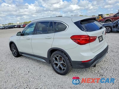 Drugie zdjęcie samochodu z przodu: 2017 BMW X1 XDRIVE28I VIN:WBXHT3C38H5F75002 - miniatura