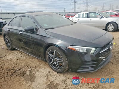 Czwarte zdjęcie samochodu z boku: 2020 MERCEDES-BENZ A 220 4MATIC VIN:W1K3G4FBXLJ235776 - miniatura