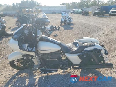 Trzecie zdjęcie samochodu z tyłu: 2018 HARLEY-DAVIDSON FLTRXS ROAD GLIDE SPECIAL VIN:1HD1KTC16JB686201 - miniatura