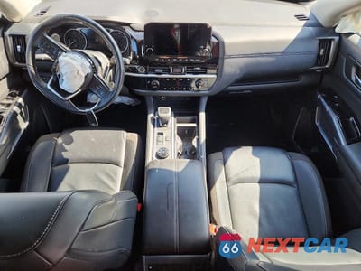 Zdjęcie 8 z 13 samochodu: 2024 NISSAN PATHFINDER SL VIN:5N1DR3CCXRC215746 - miniatura