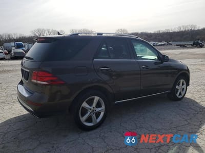 Trzecie zdjęcie samochodu z tyłu: 2017 MERCEDES-BENZ GLE 350 VIN:4JGDA5JB4HA831871 - miniatura