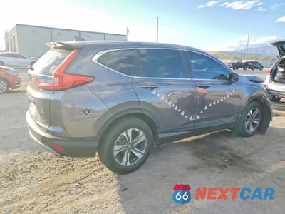 Trzecie zdjęcie samochodu z tyłu: 2019 HONDA CR-V LX VIN:2HKRW5H34KH418889 - miniatura