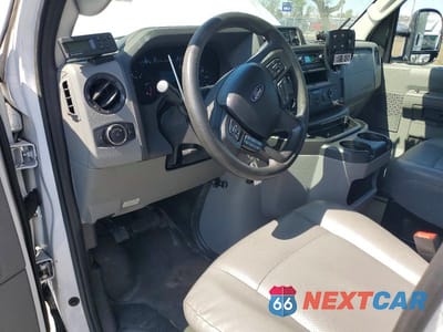 Zdjęcie 8 z 14 samochodu: 2023 FORD E350 REFRIGERATED BOX TRUCK VIN:1FDWE3FKXPDD18826 - miniatura