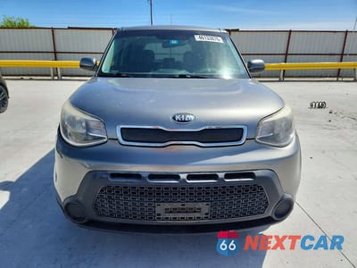 Piąte zdjęcie samochodu w środku: 2014 KIA SOUL BASE VIN:KNDJN2A2XE7077104 - miniatura