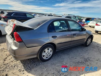 Trzecie zdjęcie samochodu z tyłu: 2005 HONDA CIVIC DX VP VIN:1HGES16355L018931 - miniatura