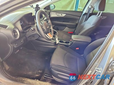 Zdjęcie 7 z 12 samochodu: 2024 KIA FORTE LXS VIN:3KPF24AD4RE840042 - miniatura