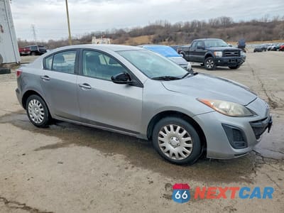 Czwarte zdjęcie samochodu z boku: 2010 MAZDA 3 I VIN:JM1BL1SF3A1279074 - miniatura