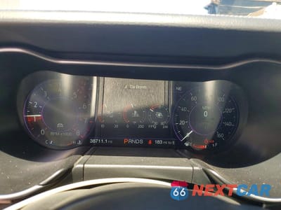Zdjęcie 9 z 12 samochodu: 2023 FORD MUSTANG VIN:1FATP8UHXP5111293 - miniatura