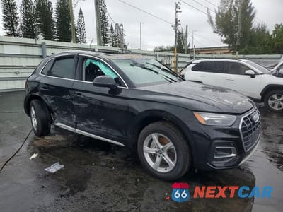 Czwarte zdjęcie samochodu z boku: 2023 AUDI Q5 PREMIUM 40 VIN:WA1ABAFY3P2081828 - miniatura