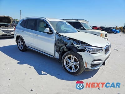 Czwarte zdjęcie samochodu z boku: 2021 BMW X3 SDRIVE30I VIN:5UXTY3C01M9F50457 - miniatura