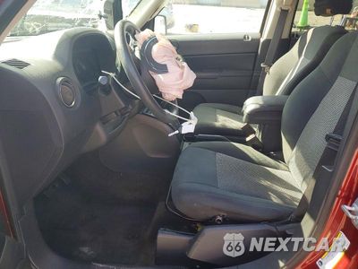 Zdjęcie 7 z 11 samochodu: 2016 JEEP PATRIOT SPORT VIN:1C4NJPBB7GD603377 - miniatura