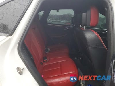 Zdjęcie 10 z 12 samochodu: 2017 PORSCHE MACAN GTS VIN:WP1AG2A57HLB51688 - miniatura