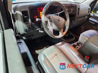 Zdjęcie 8 z 13 samochodu: 2019 NISSAN NV 2500 DELIVERY VAN VIN:1N6BF0KY3KN806346 - miniatura