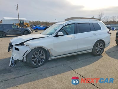 2025 BMW X7 XDRIVE40I 5UX23EM02S9X95637 - główne zdjęcie licytacji z USA - miniatura