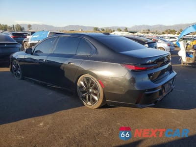 Drugie zdjęcie samochodu z przodu: 2024 BMW I7 XDRIVE60 VIN:WBY53EJ00RCP54891 - miniatura