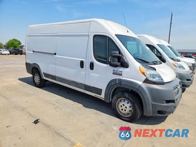 Czwarte zdjęcie samochodu z boku: 2017 RAM PROMASTER 2500 DELIVERY VAN VIN:3C6TRVDG4HE500793 - miniatura