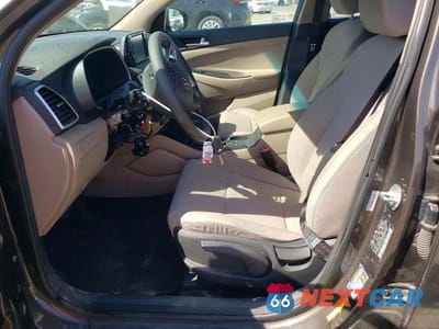 Zdjęcie 7 z 13 samochodu: 2020 HYUNDAI TUCSON SE VIN:KM8J23A4XLU116963 - miniatura