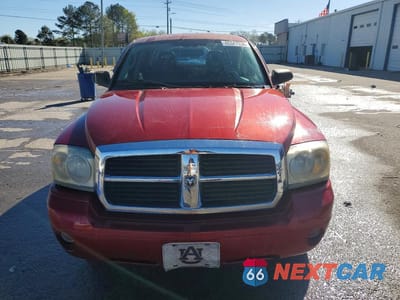 Piąte zdjęcie samochodu w środku: 2007 DODGE DAKOTA QUAD SLT VIN:1D7HE48K57S117692 - miniatura