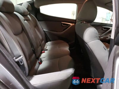 Zdjęcie 10 z 11 samochodu: 2012 HYUNDAI ELANTRA GLS VIN:5NPDH4AE8CH078884 - miniatura