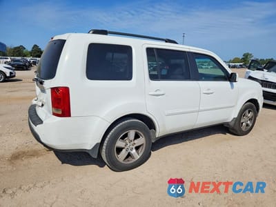 Trzecie zdjęcie samochodu z tyłu: 2010 HONDA PILOT EXL VIN:5FNYF3H67AB012533 - miniatura