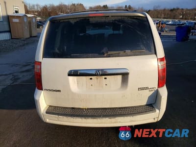 Zdjęcie 6 z 13 samochodu: 2010 DODGE GRAND CARAVAN SXT VIN:2D4RN5D19AR196717 - miniatura